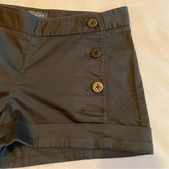 Aritzia Talula Black Starboard Sailor Shorts - Picture 4 of 9